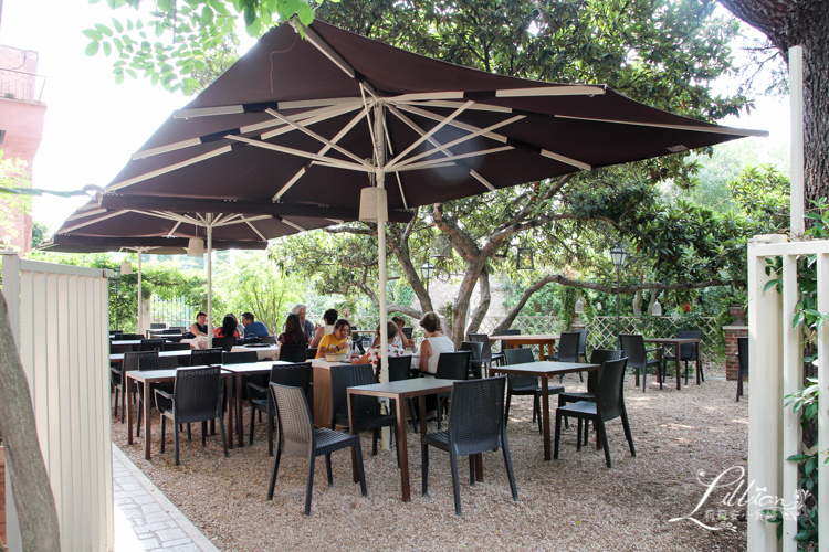 【義大利羅馬自由行】羅馬Tivoli哈德良別墅附近的推薦餐廳。Ristorante Villa Esedra @莉莉安小貴婦旅行札記 哈德良別墅周圍餐廳-Ristorante Villa Esedra