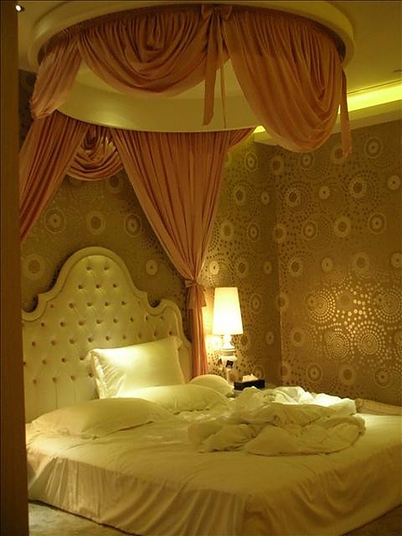 【台北】忘卻塵囂.愛戀摩鐵~Motel龍頭→薇閣旗鑑店 @莉莉安小貴婦旅行札記 @莉莉安小貴婦旅行札記