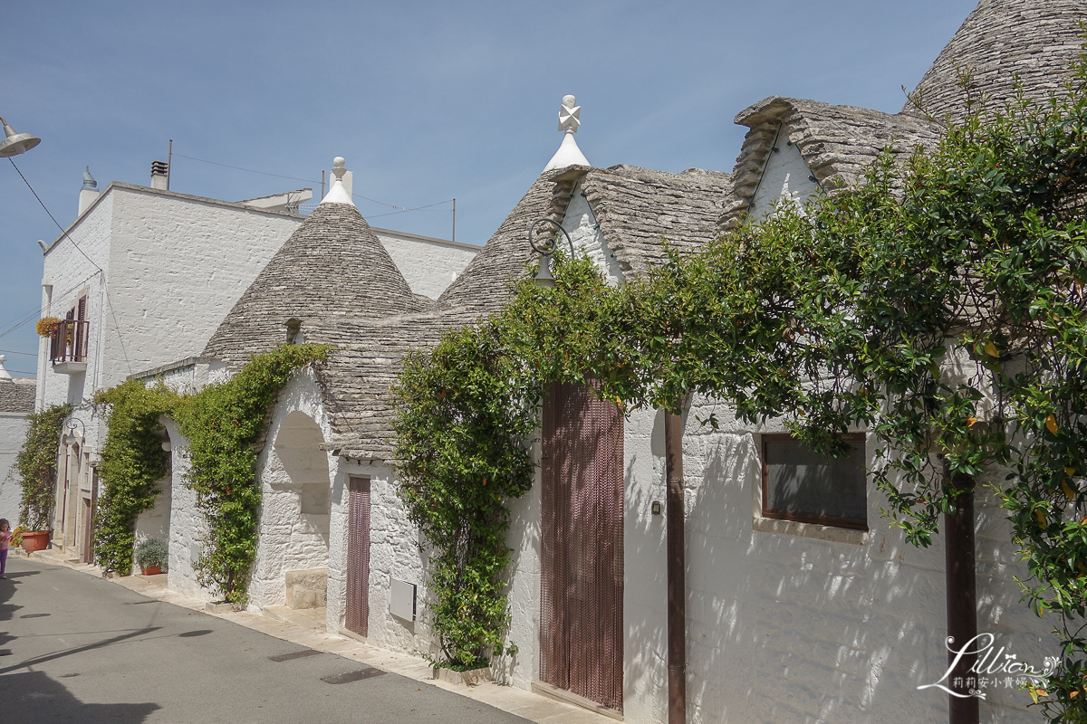 Alberobello, 蘑菇村, 阿爾貝羅貝洛, 南義大利旅遊, 義大利特魯洛, 馬泰拉蘑菇村, 蘑菇村歷史, Alberobello發音, 義大利