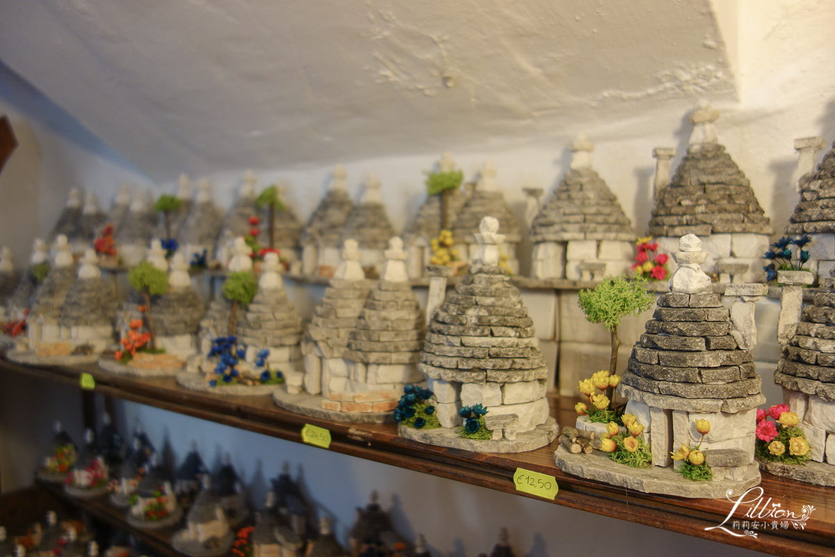 Alberobello, 蘑菇村, 阿爾貝羅貝洛, 南義大利旅遊, 義大利特魯洛, 馬泰拉蘑菇村, 蘑菇村歷史, Alberobello發音, 義大利