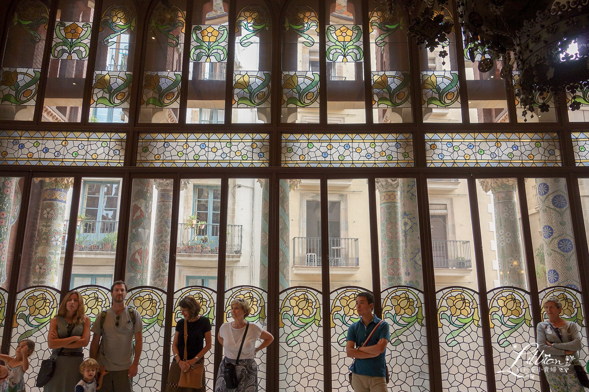 加泰隆尼亞音樂宮, Palau de la Música Catalana, 巴塞隆納景點推薦, 巴塞隆納必遊景點, 西班牙世界遺產, 加泰隆尼亞音樂宮, 加泰隆尼亞音樂宮歷史, 加泰隆尼亞音樂宮官網, 加泰隆尼亞音樂宮開放時間, 加泰隆尼亞現代主義, 多明尼克, 巴塞隆拿, 巴塞隆納, 巴塞隆納攻略, 巴塞隆納旅遊, 巴塞隆納自助旅行, 巴塞隆納自由行, 巴塞隆納自助游, 巴塞隆納自助行程, 巴塞隆納行程, 巴塞隆納行程規劃, 巴塞隆納親子自助旅行, 西班牙旅行, 西班牙, 西班牙巴塞隆納, 西班牙親子自助旅行, 高第