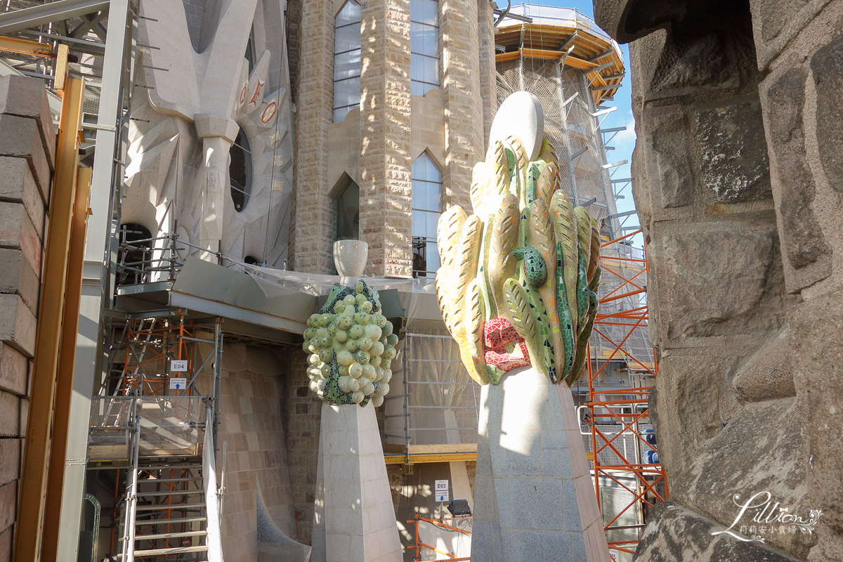 聖家堂, Basilica de la Sagrada Familia, 高第建築, 巴塞隆納景點推薦, 聖家堂門票購買, 聖家堂參觀重點, 聖家堂建築風格, 高第聖家堂, 聖家堂介紹, 聖家堂登塔, 聖家堂完工, 聖家堂西班牙, 聖家堂介紹, 巴塞隆納, 巴塞隆拿, 巴塞隆納自助旅行, 巴塞隆納自助游, 巴塞隆納自由行, 西班牙親子自助旅行, 西班牙巴塞隆納, 西班牙自由行, 西班牙, 巴塞隆納攻略