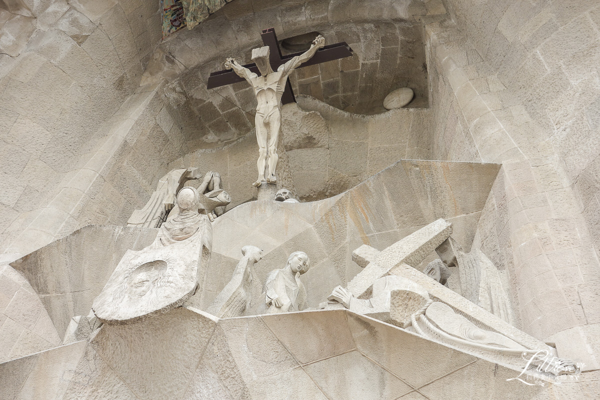 聖家堂, Basilica de la Sagrada Familia, 高第建築, 巴塞隆納景點推薦, 聖家堂門票購買, 聖家堂參觀重點, 聖家堂建築風格, 高第聖家堂, 聖家堂介紹, 聖家堂登塔, 聖家堂完工, 聖家堂西班牙, 聖家堂介紹, 巴塞隆納, 巴塞隆拿, 巴塞隆納自助旅行, 巴塞隆納自助游, 巴塞隆納自由行, 西班牙親子自助旅行, 西班牙巴塞隆納, 西班牙自由行, 西班牙, 巴塞隆納攻略