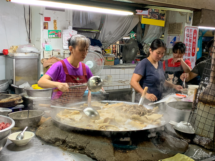 王媽媽牛雜湯, 嘉義美食推薦, 嘉義市美食推薦, 嘉義牛雜湯, 嘉義必吃美食, 嘉義東市場美食推薦, 嘉義王媽媽, 嘉義牛肉湯推薦, 嘉義牛雜湯推薦, 嘉義早午餐推薦, 嘉義王家牛雜湯, 嘉義東市場牛雜湯