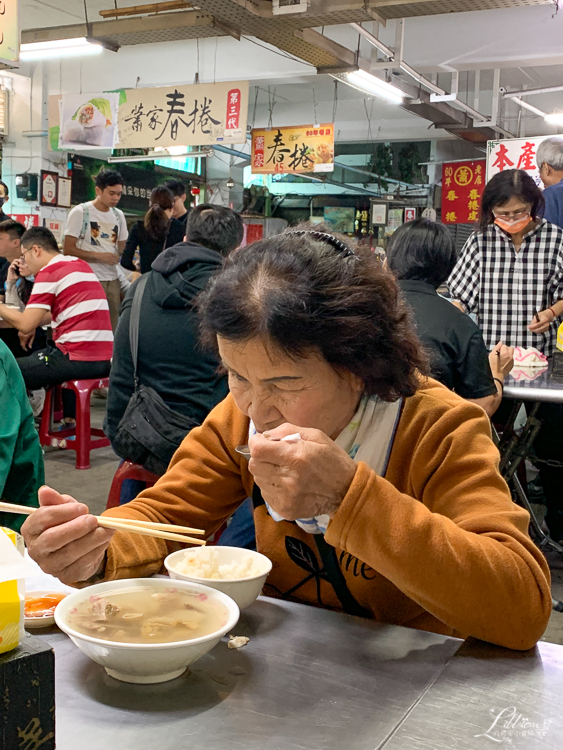 王媽媽牛雜湯, 嘉義美食推薦, 嘉義市美食推薦, 嘉義牛雜湯, 嘉義必吃美食, 嘉義東市場美食推薦, 嘉義王媽媽, 嘉義牛肉湯推薦, 嘉義牛雜湯推薦, 嘉義早午餐推薦, 嘉義王家牛雜湯, 嘉義東市場牛雜湯