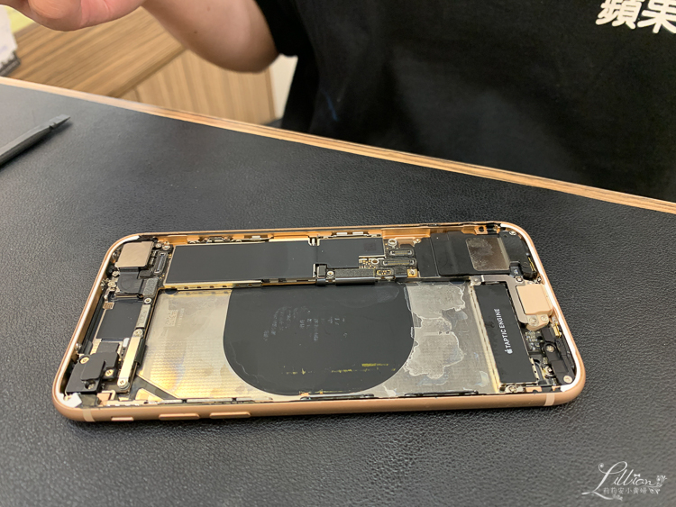 iphone維修推薦, 新竹iphone換電池推薦, iphone新竹維修, 蘋果保衛站, 蘋果保衛站新竹巨城店, iphone維修, ipad維修, Mac維修, 更換iphone電池, iphone排線故障, iphone螢幕破裂, iphone泡水, iphone資料救援, Mac電池更換, ipad電池更換, 蘋果保衛站新竹巨城評價, apple watch維修, Mac泡水