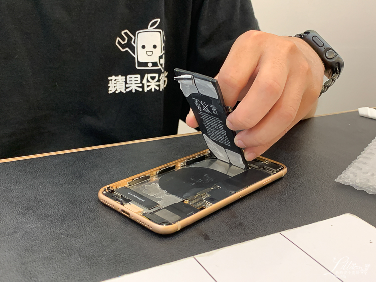 iphone維修推薦, 新竹iphone換電池推薦, iphone新竹維修, 蘋果保衛站, 蘋果保衛站新竹巨城店, iphone維修, ipad維修, Mac維修, 更換iphone電池, iphone排線故障, iphone螢幕破裂, iphone泡水, iphone資料救援, Mac電池更換, ipad電池更換, 蘋果保衛站新竹巨城評價, apple watch維修, Mac泡水