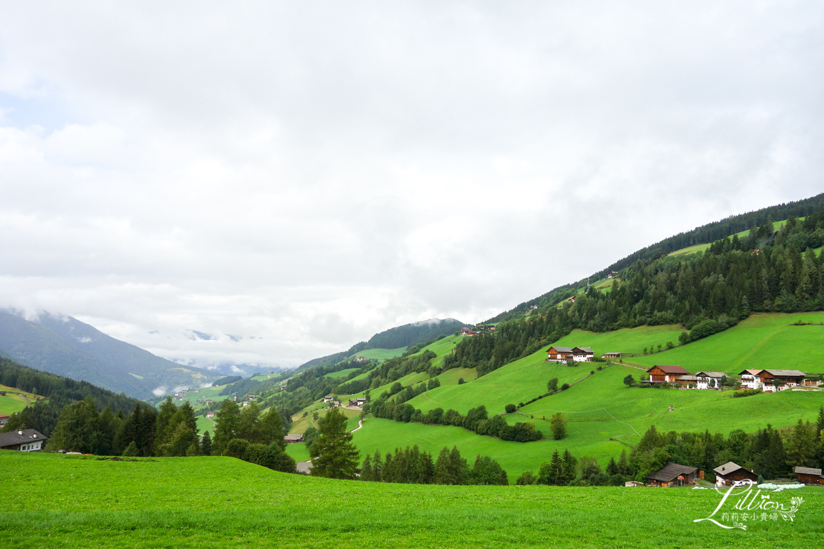 義大利推薦景點, dolomiti, 多洛米蒂, 多羅米提, 富內斯, Val di Funes, La chiesa di Santa Maddalena, 多洛米蒂景點推薦, 富內斯景點推薦, dolomiti景點推薦, Val di Funes景點推薦, 富內斯山谷, 多洛米提攻略, Dolomiti行程規劃, 多洛米提健行, 多洛米蒂, 多洛米蒂自駕