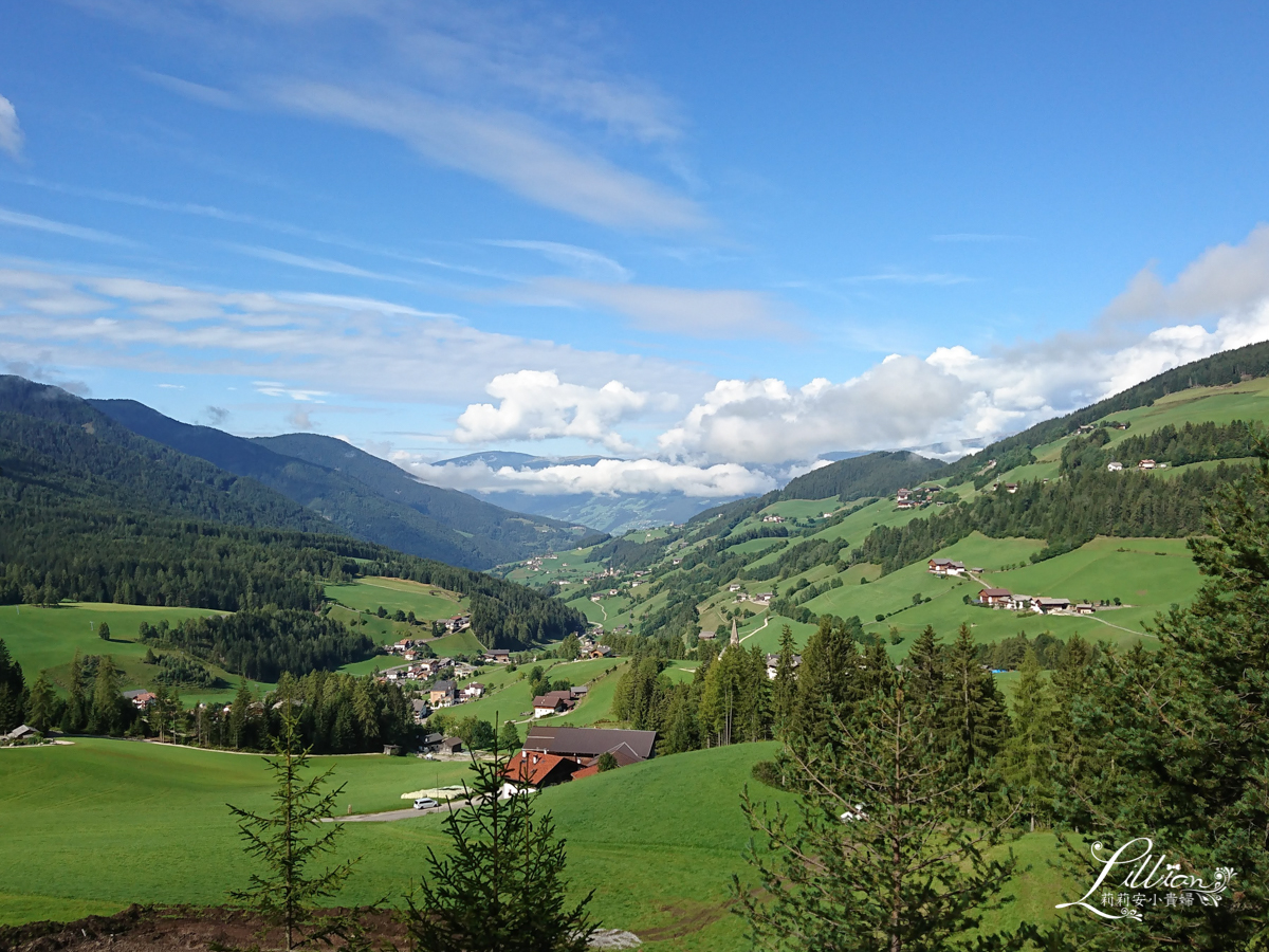 義大利推薦景點, dolomiti, 多洛米蒂, 多羅米提, 富內斯, Val di Funes, La chiesa di Santa Maddalena, 多洛米蒂景點推薦, 富內斯景點推薦, dolomiti景點推薦, Val di Funes景點推薦, 富內斯山谷, 多洛米提攻略, Dolomiti行程規劃, 多洛米提健行, 多洛米蒂, 多洛米蒂自駕