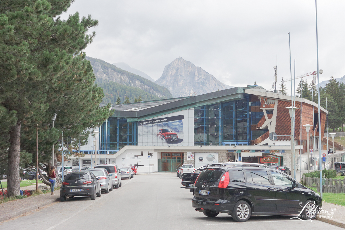 Cortina d'Ampezzo, 多洛米蒂, Dolomiti, 義大利自助旅行, Lago di Misurina, 米蘇里娜湖, 阿爾卑斯山, 多洛米蒂湖邊餐廳推薦, 多洛米蒂景點推薦, Cima Tofana, 義大利滑雪推薦, 冬季奧運, 義大利度假推薦