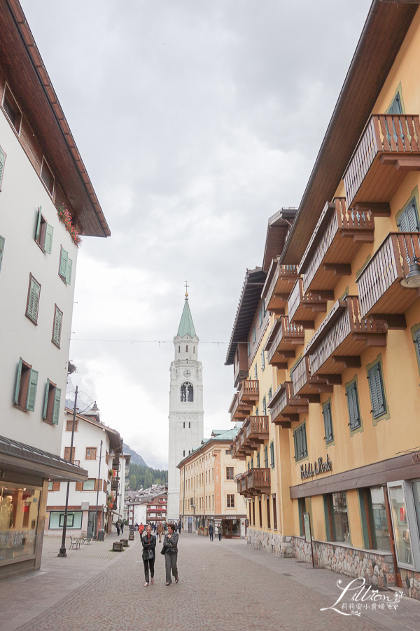 Cortina d'Ampezzo, 多洛米蒂, Dolomiti, 義大利自助旅行, Lago di Misurina, 米蘇里娜湖, 阿爾卑斯山, 多洛米蒂湖邊餐廳推薦, 多洛米蒂景點推薦, Cima Tofana, 義大利滑雪推薦, 冬季奧運, 義大利度假推薦