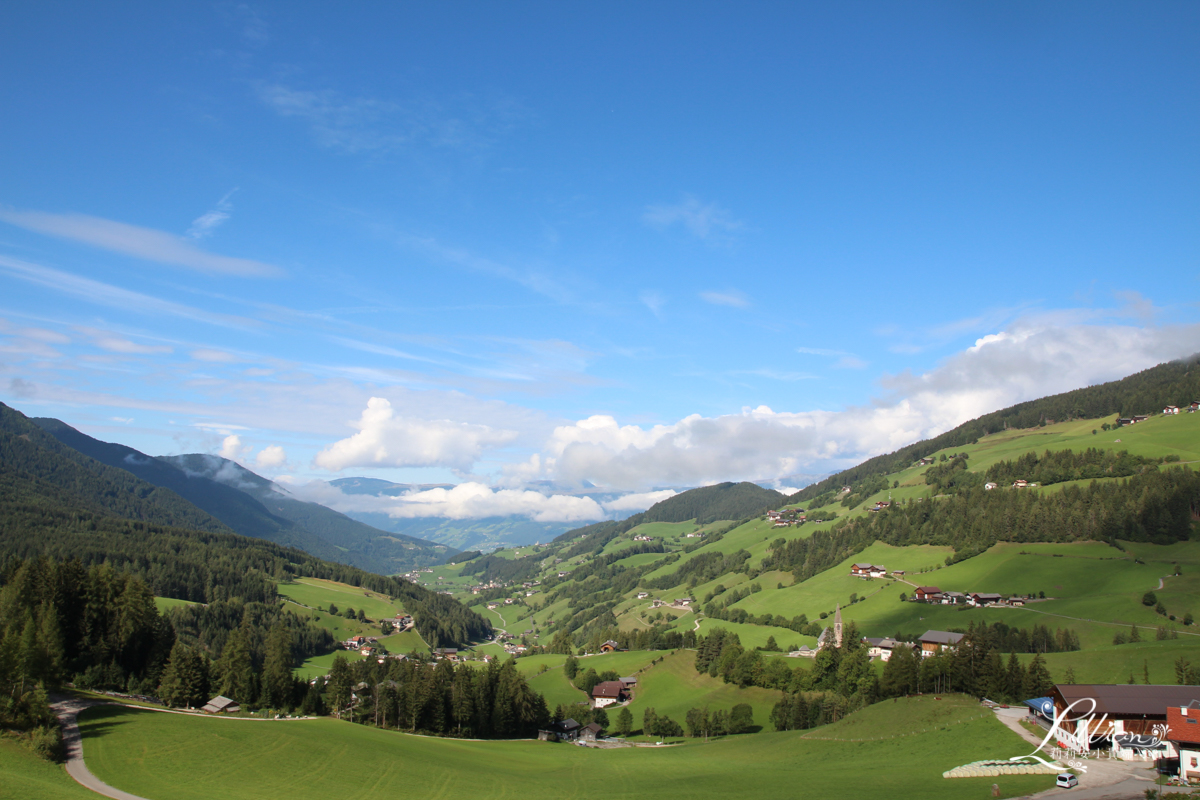 義大利推薦景點, dolomiti, 多洛米蒂, 多羅米提, 富內斯山谷, Val di Funes, Chiesa san Giovanni Funes, Kirche St. Johann in Ranui, Church of St. John, 多洛米蒂景點推薦, 富內斯景點推薦, dolomiti景點推薦, Val di Funes景點推薦, 多洛米蒂教堂推薦