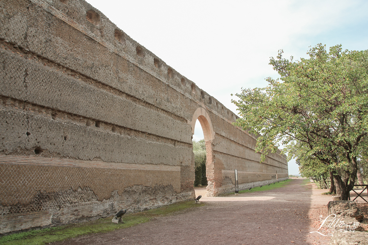 哈德良別墅, Villa Adriana, 義大利自由行, 羅馬自由行, 義大利自助旅行, 蒂沃利, Tivoli, 哈德良皇帝, 哈德良別墅交通方式, 羅馬浴場, 卡諾普斯, Canopus, 羅馬行程, 羅馬自助旅行, 羅馬推薦景點, 義大利景點推薦, 蒂沃利哈德良別墅, 蒂沃利哈德良別墅交通方式,羅馬別墅