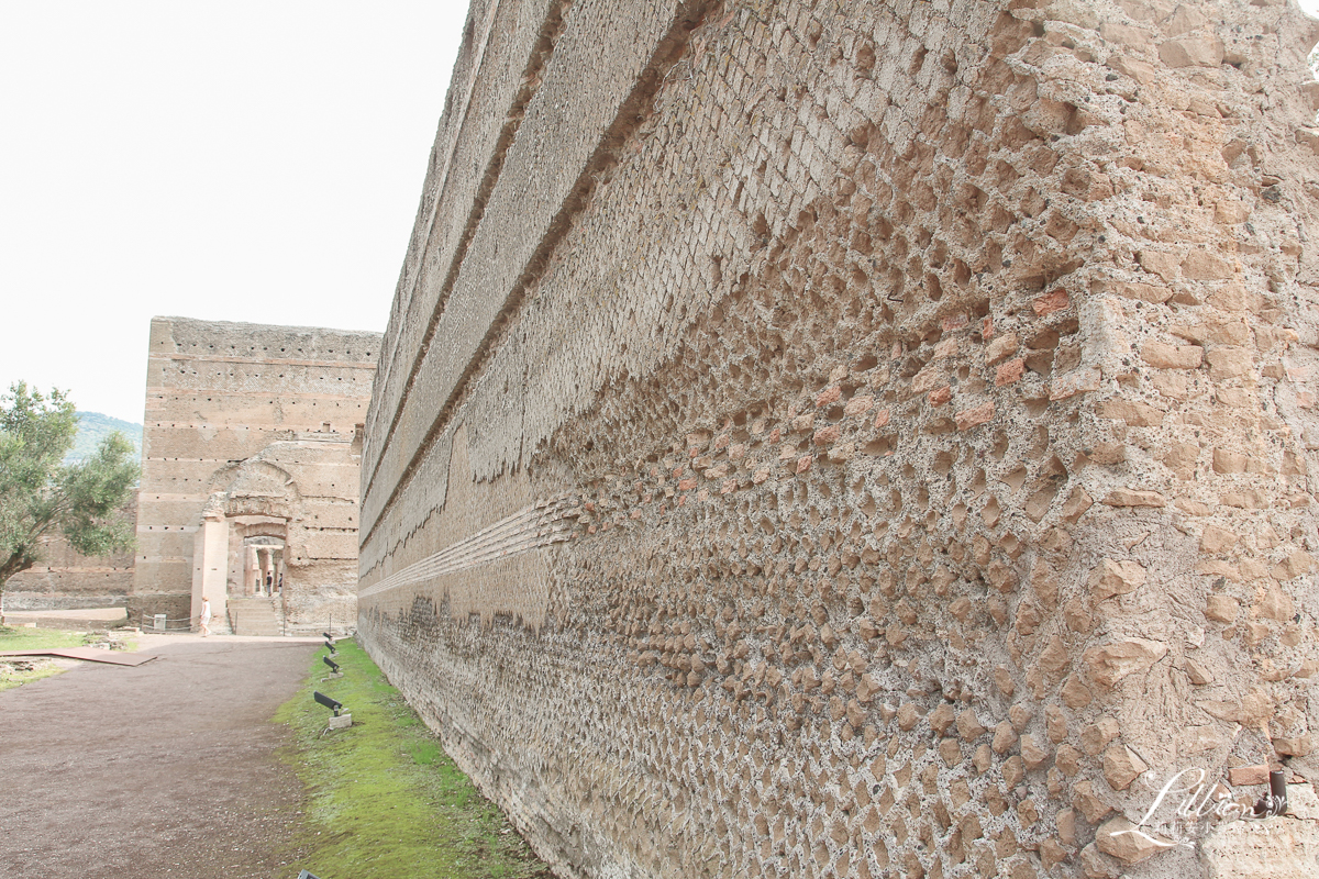 哈德良別墅, Villa Adriana, 義大利自由行, 羅馬自由行, 義大利自助旅行, 蒂沃利, Tivoli, 哈德良皇帝, 哈德良別墅交通方式, 羅馬浴場, 卡諾普斯, Canopus, 羅馬行程, 羅馬自助旅行, 羅馬推薦景點, 義大利景點推薦, 蒂沃利哈德良別墅, 蒂沃利哈德良別墅交通方式,羅馬別墅