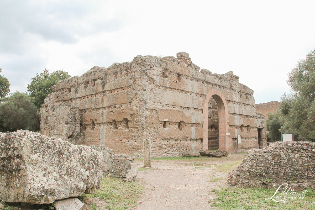 哈德良別墅, Villa Adriana, 義大利自由行, 羅馬自由行, 義大利自助旅行, 蒂沃利, Tivoli, 哈德良皇帝, 哈德良別墅交通方式, 羅馬浴場, 卡諾普斯, Canopus, 羅馬行程, 羅馬自助旅行, 羅馬推薦景點, 義大利景點推薦, 蒂沃利哈德良別墅, 蒂沃利哈德良別墅交通方式,羅馬別墅