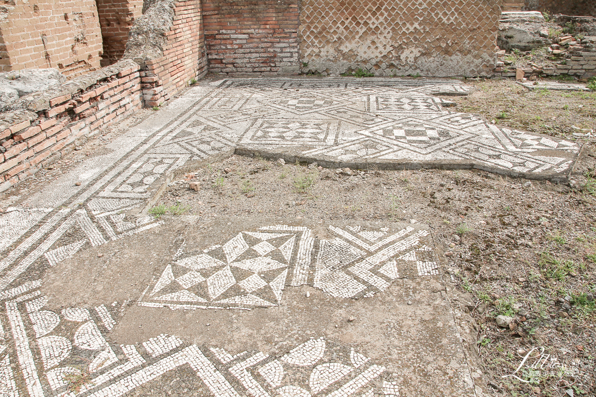 哈德良別墅, Villa Adriana, 義大利自由行, 羅馬自由行, 義大利自助旅行, 蒂沃利, Tivoli, 哈德良皇帝, 哈德良別墅交通方式, 羅馬浴場, 卡諾普斯, Canopus, 羅馬行程, 羅馬自助旅行, 羅馬推薦景點, 義大利景點推薦, 蒂沃利哈德良別墅, 蒂沃利哈德良別墅交通方式,羅馬別墅