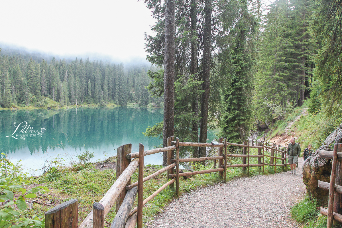 Lago di Carezza, Karersee, Bolzano景點推薦, 多洛米蒂景點推薦, Latemar, South Tyrol, 南提洛爾, 多洛米蒂, 多洛米蒂Dolomiti, 多洛米蒂自由行, 多羅米提, 義大利世界遺產, 義大利推薦景點, 義大利自助旅行, 義大利阿爾卑斯山, 多洛米提攻略, Dolomiti行程規劃, 多洛米蒂山脈健行, 多洛米提健行