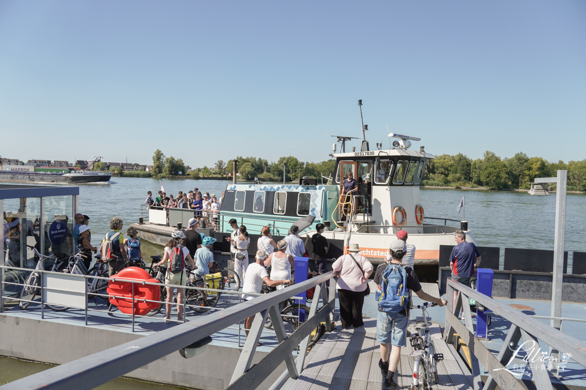 小孩堤防, Kinderdijk, 荷蘭自助旅行, 小孩堤防交通方式, 小孩堤防搭船, 鹿特丹熱門推薦景點, 伊拉斯謨橋, Erasmusbrug, Halte Erasmusbrug碼頭, 小孩堤防水上巴士, 鹿特丹水上巴士, 荷蘭, 鹿特丹景點推薦, 鹿特丹, 荷蘭旅遊, 鹿特丹景點, 荷蘭旅行, 荷蘭旅遊費用, 鹿特丹必去, 荷蘭之旅, 荷蘭深度旅遊, 鹿特丹旅遊, 荷蘭旅遊推薦, 荷蘭旅遊行程, 荷蘭鹿特丹景點, 鹿特丹旅遊景點, 荷蘭自由行