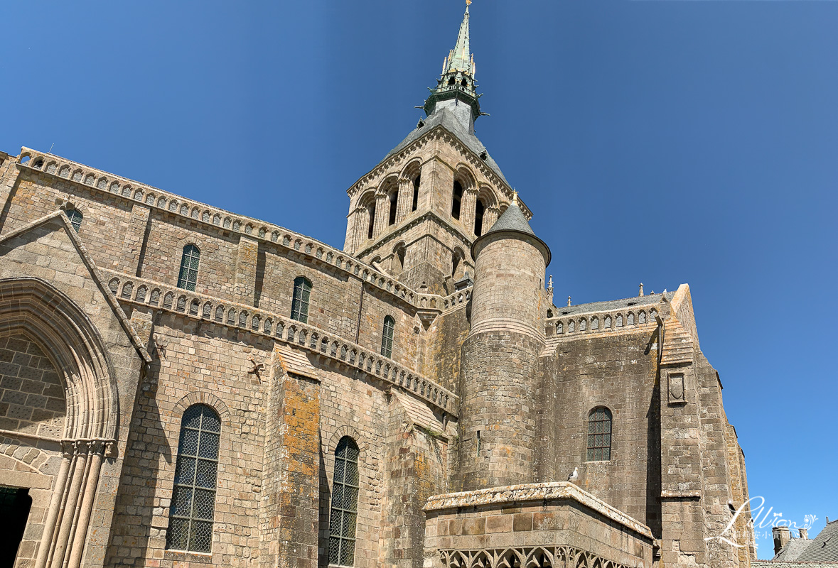 聖米歇爾山, Le Mont Saint-Michel, 法國自由行, 諾曼第景點推薦, 法國景點推薦, 巴黎郊區景點推薦, 聖米歇爾修道院, 聖米歇爾山的交通, 法國自助旅行, 聖米歇爾山的歷史, 聖米歇爾山攻略, 聖米歇爾山懶人包, 聖米歇爾山美食推薦, 葡拉媽媽蛋捲店, La Mère Poulard, 聖米歇爾山蛋捲