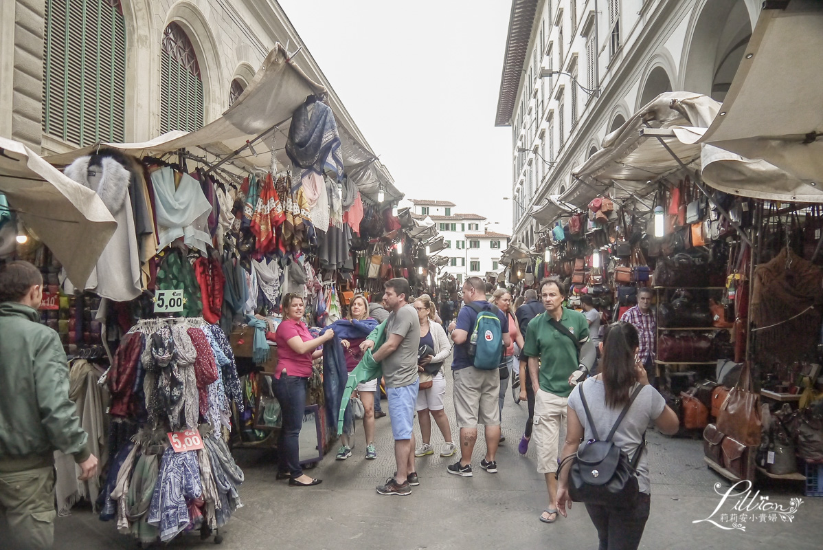 佛羅倫斯中央市場, Mercato Centrale Firenze, 佛羅倫斯推薦景點, 義大利推薦景點, 佛羅倫斯推薦美食, 佛羅倫斯伴手禮推薦, 佛羅倫斯皮件, 中樣市場牛肚包, 佛羅倫斯自由行, 佛羅倫斯自助旅行, 佛羅倫斯行程規劃, 義大利自由行, 義大利自助旅行, 義大利行程規劃