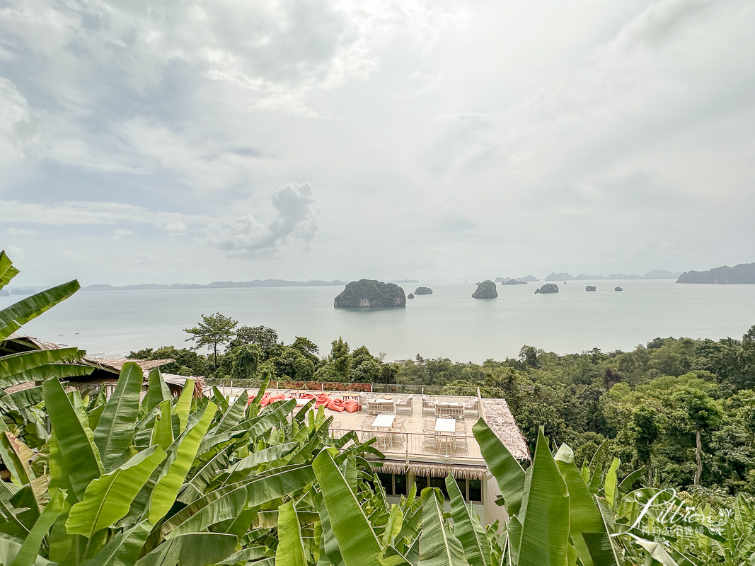 Khaothong Hill, เขาทองฮิลล์, Krabi網美餐廳推薦, 喀比網美餐廳推薦, 甲米網美餐廳推薦, 泰國甲米, 泰國喀比, 甲米打卡餐廳推薦, 喀比打卡餐廳推薦, 喀比下午茶推薦, 甲米下午茶推薦, 喀比海景餐廳推薦, 甲米海景餐廳推薦, 泰國自由行, 普吉島自由行, 喀比自由行, 甲米自由行, 泰國自助旅行, Khaothong Hill評價, 泰國