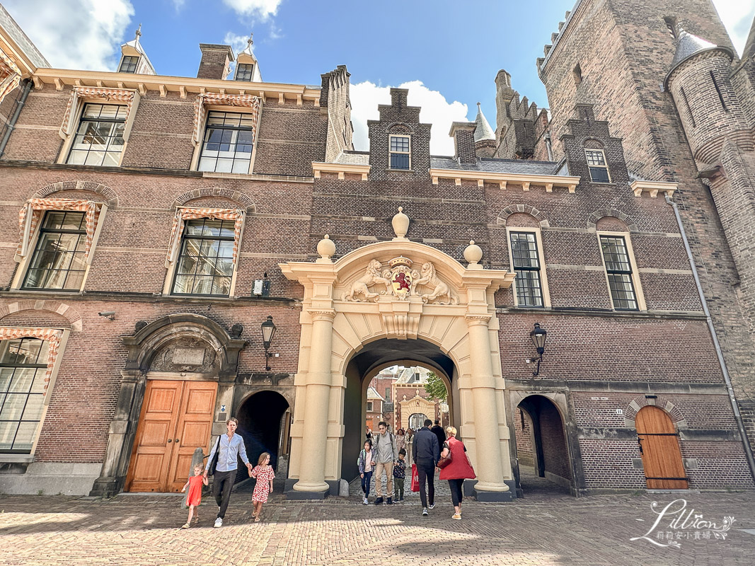 Binnenhof, Den Haag, Mauritshuis, Rijksmuseum de Gevangenpoort, 台夫特之景, 戴珍珠耳環的少女, 杜普醫師的解剖課, 林布蘭, 海牙, 海牙一日遊, 海牙交通, 海牙懶人包, 海牙監獄博物館, 海牙自助旅行, 維梅爾, 荷蘭, 荷蘭國會大廈, 荷蘭國會議事廳及騎士廳, 荷蘭自助旅行, 莫里斯宮皇家美術館, 海牙景點, 海牙推薦景點, 海牙逛街, 海牙景點地圖, 海牙交通, 荷蘭旅行, 荷蘭之旅, 荷蘭深度旅遊, 荷蘭旅遊推薦, 荷蘭旅遊行程, 荷蘭 10 天, 荷蘭比利時行程, 荷蘭旅遊費用, 荷蘭行程, 荷蘭旅遊攻略, 荷蘭親子, 荷蘭自由行