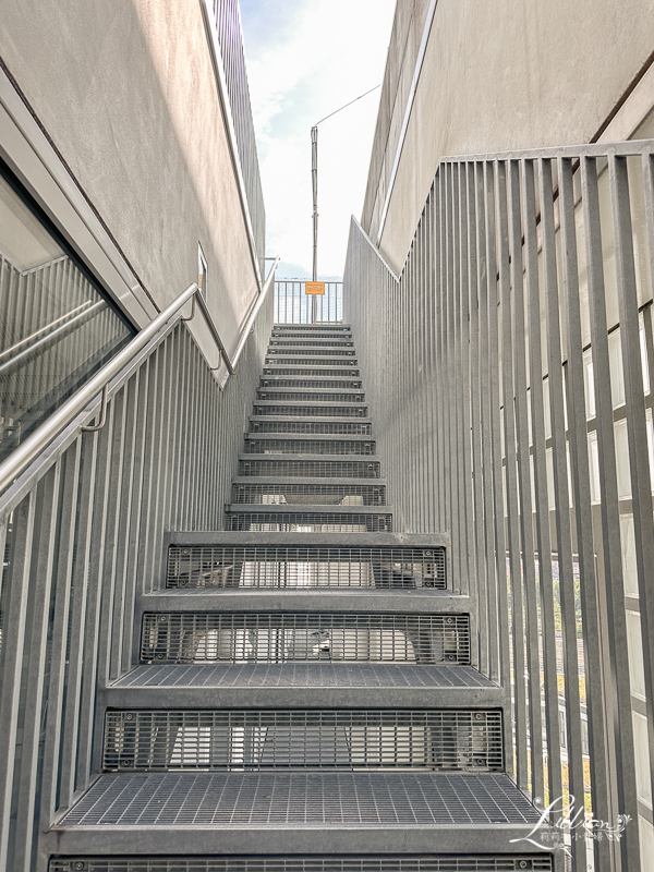 斯圖加特自助旅行, Stuttgart, 斯圖加特市立圖書館, Stadtbibliothek Stuttgart, 斯圖加特推薦景點, 斯圖加特必來景點, 德國自助旅行, 斯圖加特圖書館交通, 德國