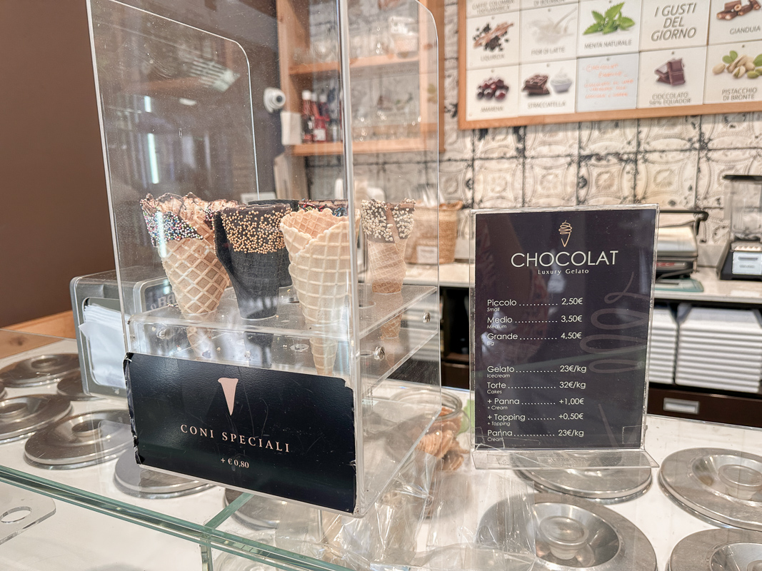 威尼斯冰淇淋, 威尼斯美食推薦, Gelateria Chocolat, 義大利威尼斯, 義式冰淇淋, 義大利, 義大利自由行, 紅蝦指南, 威尼斯必吃