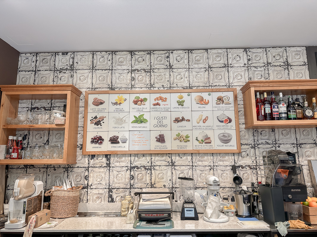 威尼斯冰淇淋, 威尼斯美食推薦, Gelateria Chocolat, 義大利威尼斯, 義式冰淇淋, 義大利, 義大利自由行, 紅蝦指南, 威尼斯必吃