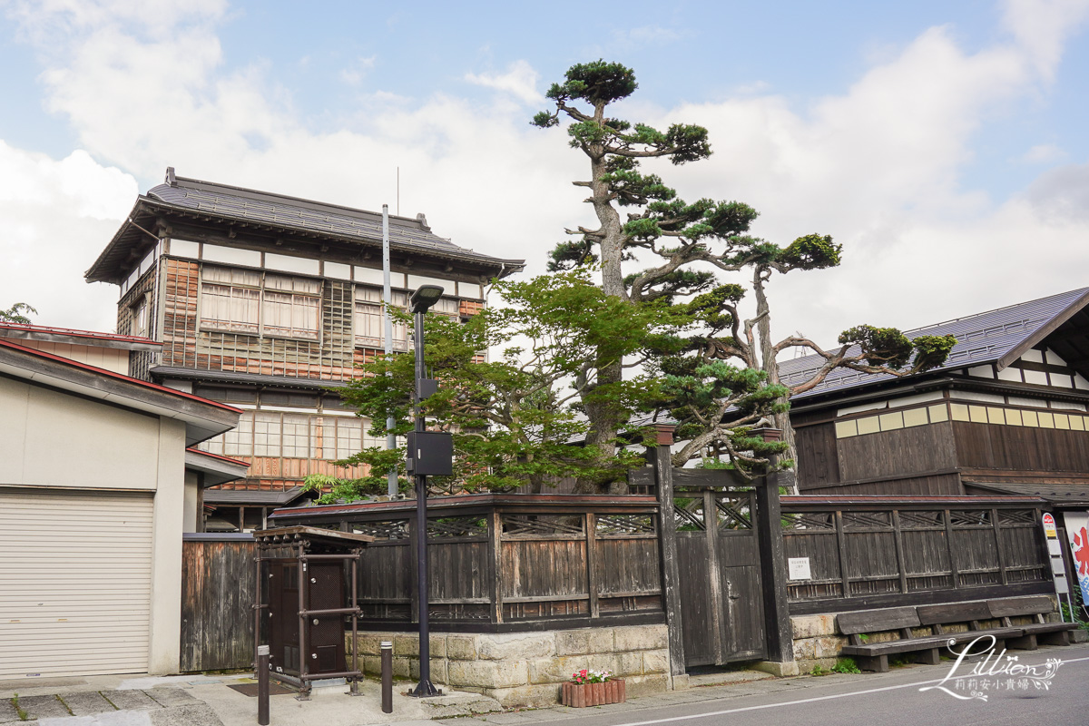 秋田自由行, 秋田自助旅行, 角館自助旅行, 角館自由行, 橫手自助旅行, 橫手自由行, 秋田市民市場, 秋田竿燈民俗藝能傳承館, 寬文五年堂秋田店, 高砂堂菓子舖, 紅磚鄉土館, 秋田長屋酒場, 秋田長屋酒場, Dormy Inn Akita, 角館西宮家, 西宮家北藏餐廳, 安藤釀造元本店, Regal Ritz, 角館布丁店, 角館石黑家, 角館青柳家, 秋田無限堂稻庭烏龍麵, Comfort Hotel Akita, 石孫本店味增、醬油釀造元, Momotose咖啡館  , 山吉肥料店, 増田観光物産センター「蔵の駅」, 旧石田理吉家, かふぇ花野咖啡館, 日本東北旅行, 日本東北自助旅行規劃, 日本東北自由行規劃, 秋田行程規劃, 秋田景點推薦, 秋田美食推薦, 秋田住宿推薦, 秋田交通推薦, 秋田一日遊, 秋田美食,秋田景點, 秋田景點夏天, 秋田市景點, 秋田景點地圖