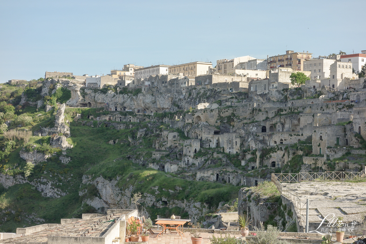 義大利, 馬泰拉, matera, 馬泰拉007, 馬泰拉住宿, 馬泰拉古城, 馬泰拉交通, 那不勒斯到馬泰拉, 馬泰拉蘑菇村