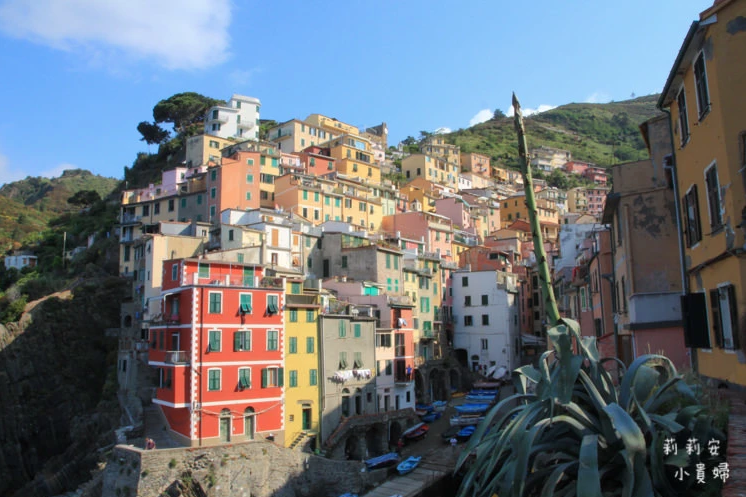 Cinque Terre,Riomaggiore,Riomaggiore經典拍攝角度,Via dell' Amore,五漁村,五漁村國家公園,愛的小徑,義大利,里奧馬焦雷,里奧馬焦雷經典拍攝角度 @莉莉安小貴婦旅行札記