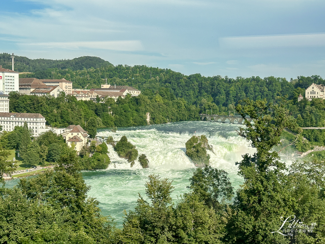 瑞士景點推薦, 瑞士自由行, 萊茵瀑布, Rheinfall, 瑞士景點, 沙夫豪森, 歐洲流量最大瀑布, 萊茵瀑布攻略, 勞芬城堡, 觀賞攻略, 觀賞點, 交通, 門票, 遊船, 瑞士必去