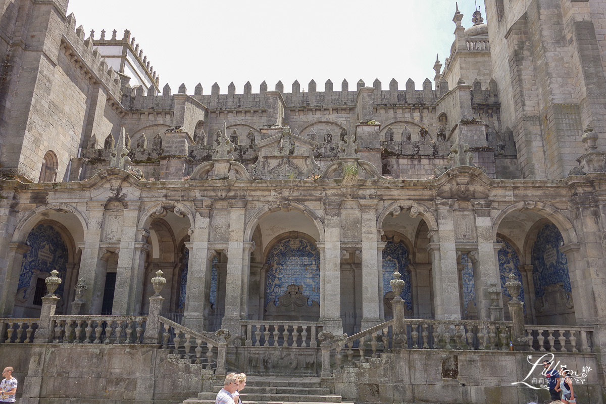 波多, 波爾圖, porto, 波多自由行, 波爾圖自由行, 波多旅遊季節, 葡萄牙自由行, 波多交通, 里斯本與波多的交通, 波多市區交通, 波多住宿推薦, 波多景點地圖, 波多景點推薦, 聖本篤火車站, 萊羅書店, Livraria Lello, 哈利·波特, 證券交易所宮, Palácio da Bolsa, 柏豪市場, 波多購物推薦, Cafe Santiago, Francesinha, 波多待幾天, 波多景點, 波多美食, 波多必買
