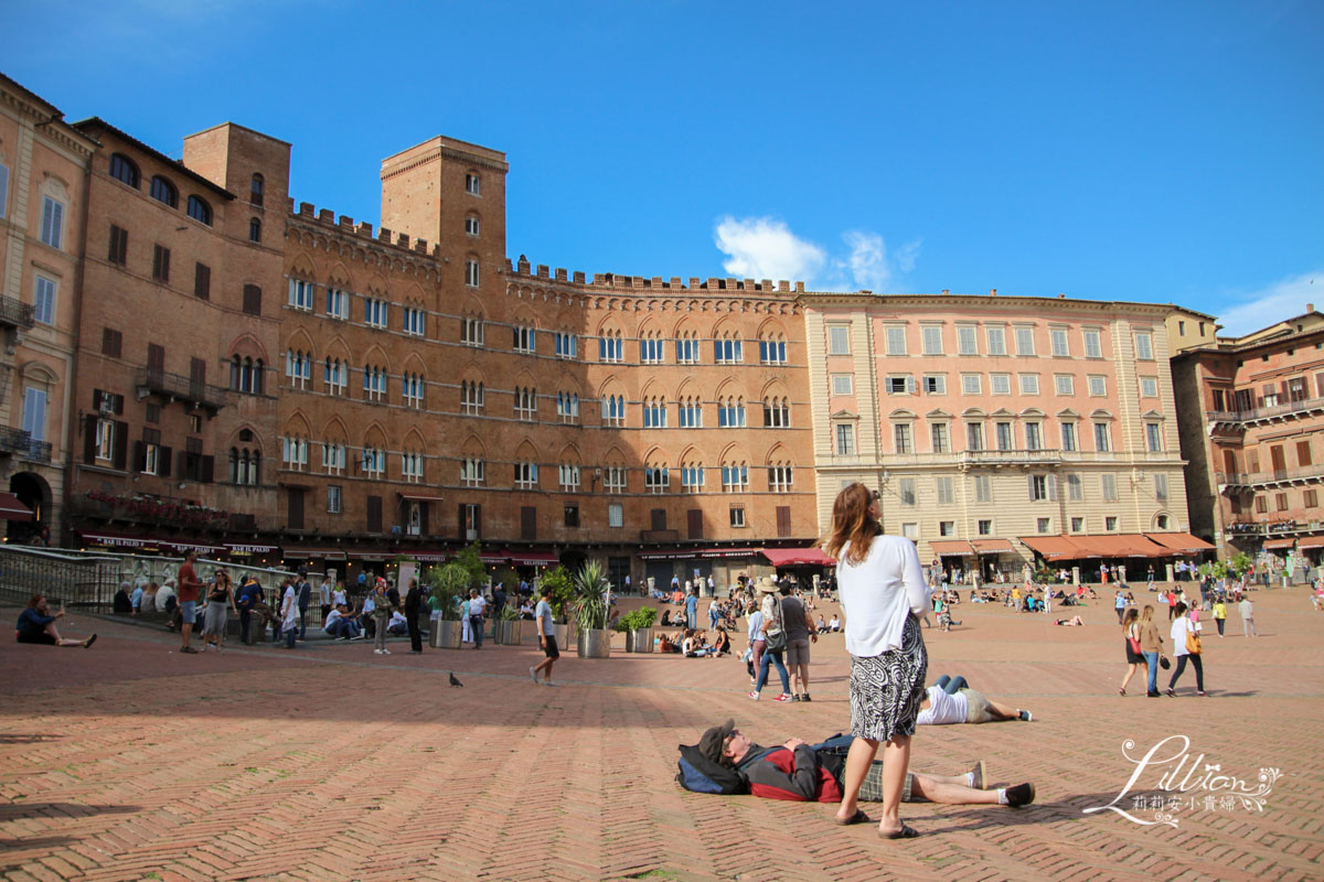 Siena,Toscana,Tusany,佛羅倫斯,意大利,托斯卡尼,托斯卡尼攻略,托斯卡尼景點推薦,托斯卡尼自助旅行,托斯卡尼行程規劃,義大利,義大利Siena,義大利托斯卡尼,義大利西恩納,西恩納,西恩納必遊景點,西恩納貝殻廣場,貝殻廣場