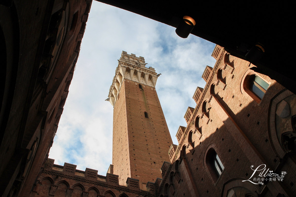 Siena,Toscana,Tusany,佛羅倫斯,意大利,托斯卡尼,托斯卡尼攻略,托斯卡尼景點推薦,托斯卡尼自助旅行,托斯卡尼行程規劃,義大利,義大利Siena,義大利托斯卡尼,義大利西恩納,西恩納,西恩納必遊景點,西恩納貝殻廣場,貝殻廣場