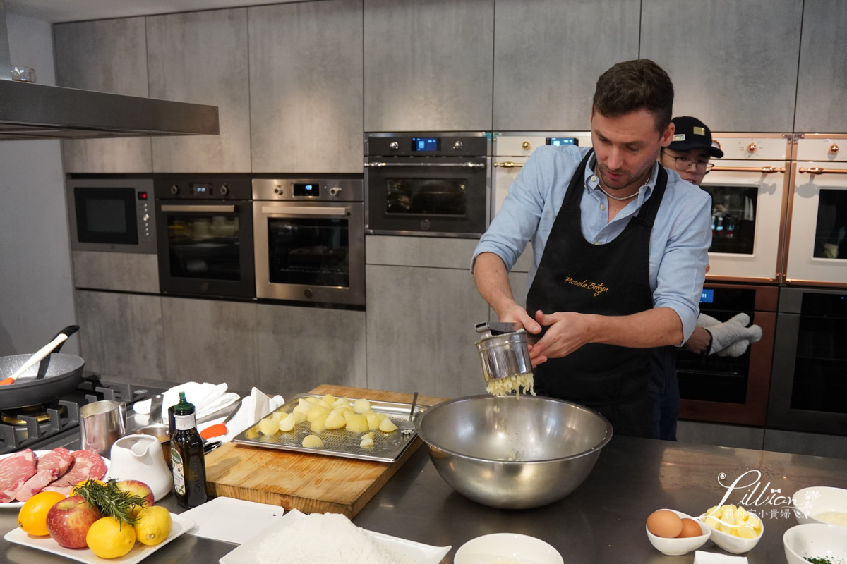 Bertazzoni, 爐連烤, Bertazzoni爐連烤, 義大利廚房, IH 爐連烤, 爐連烤推薦, 連烤爐, 義大利爐連烤, 爐連烤使用心得