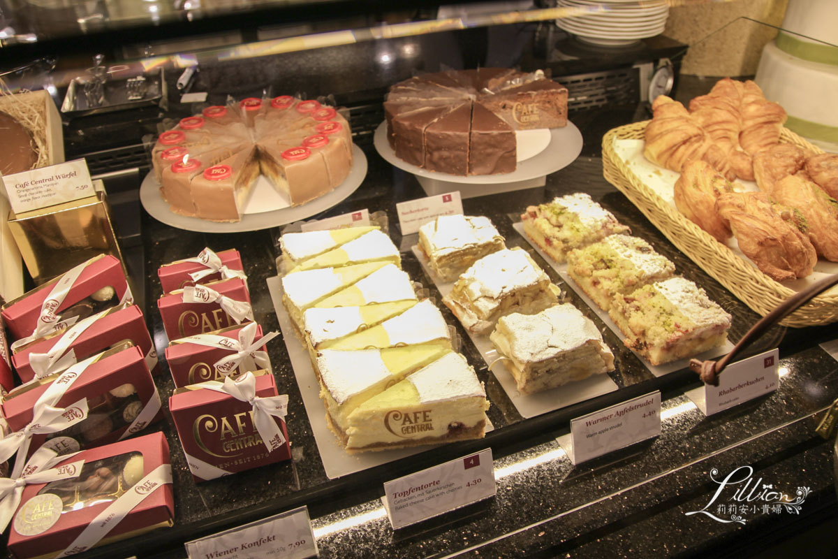 維也納景點, 維也納美食, 奧地利維也納, 維也納中央咖啡館, 維也納, 維也納推薦美食, 奧地利旅遊, 維也納自由行, 奧地利自由行, 茜茜公主, 薩赫蛋糕, 皇帝煎餅 維也納景點, 維也納美食, 奧地利維也納, 維也納中央咖啡館, 維也納, 維也納推薦美食, 奧地利旅遊, 維也納自由行, 奧地利自由行, 茜茜公主, 薩赫蛋糕, 皇帝煎餅