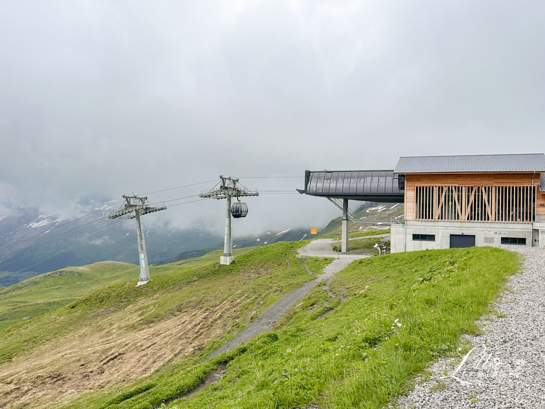 少女峰, 瑞士少女峰, jungfrau, Kleine Scheidegg, 小夏戴克, 愛的迫降, 溫根 , Wengen, 瑞士三大名峰, 勞特布魯嫩, Lauterbrunnen, 瀑布鎮, 梅利申, Männlichen, 少女峰通行證, 少女峰交通, 瑞士推薦景點, 少女峰攻略,瑞士自由行 少女峰, 瑞士少女峰, jungfrau, Kleine Scheidegg, 小夏戴克, 愛的迫降, 溫根 , Wengen, 瑞士三大名峰, 勞特布魯嫩, Lauterbrunnen, 瀑布鎮, 梅利申, Männlichen, 少女峰通行證, 少女峰交通, 瑞士推薦景點, 少女峰攻略,瑞士自由行