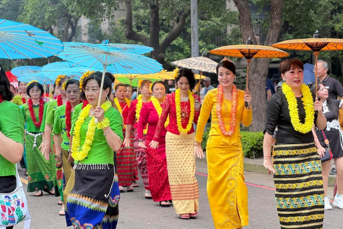米干, 龍岡米干節, 忠貞米干, 忠貞新村文化園區, 阿美米干, 龍岡米干, 忠貞市場美食, 忠貞市場米干, 忠貞市場必吃, 國旗屋, 阿美米乾, 雲南米干, 桃園美食推薦,
