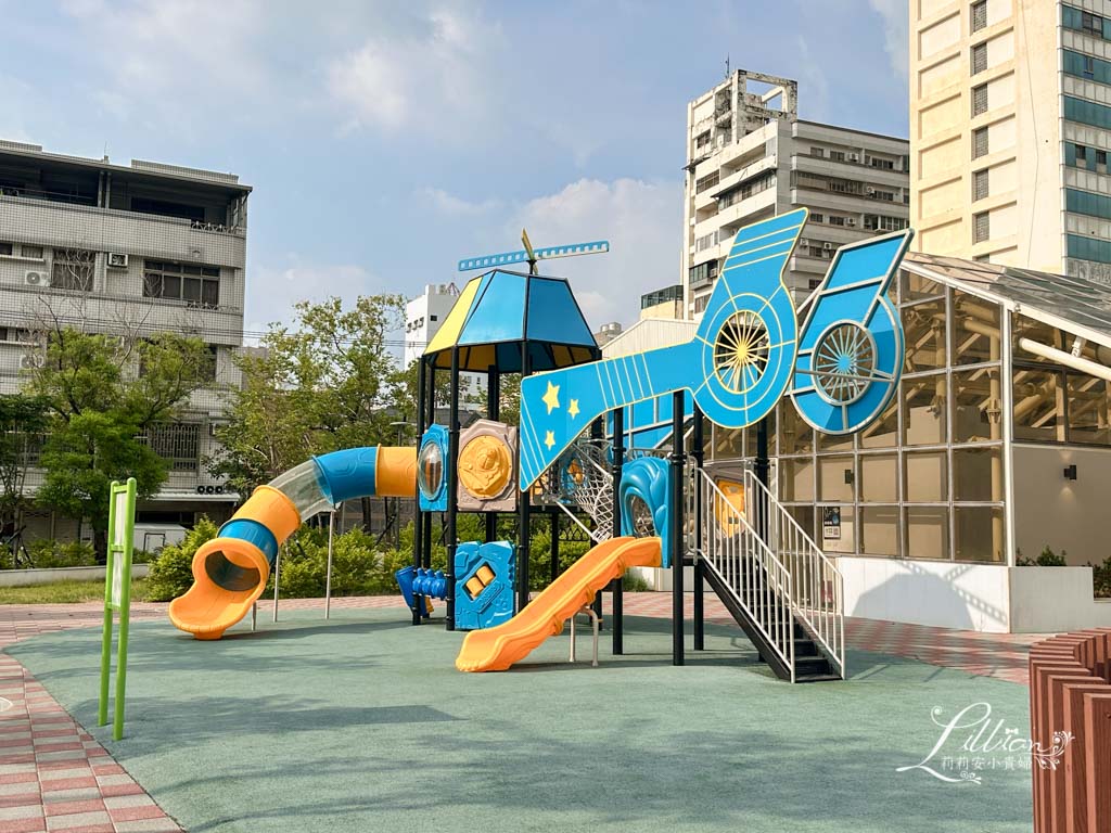 嘉義里亞行旅, 嘉義親子飯店, 嘉義親子民宿, 嘉義市親子飯店, 嘉義親子飯店推薦, 嘉義親子住宿推薦, 嘉義親子旅館, 嘉義親子住宿, 嘉義親子住宿推薦, 親子旅遊, 嘉義文化夜市附近住宿, 嘉義溜滑梯飯店