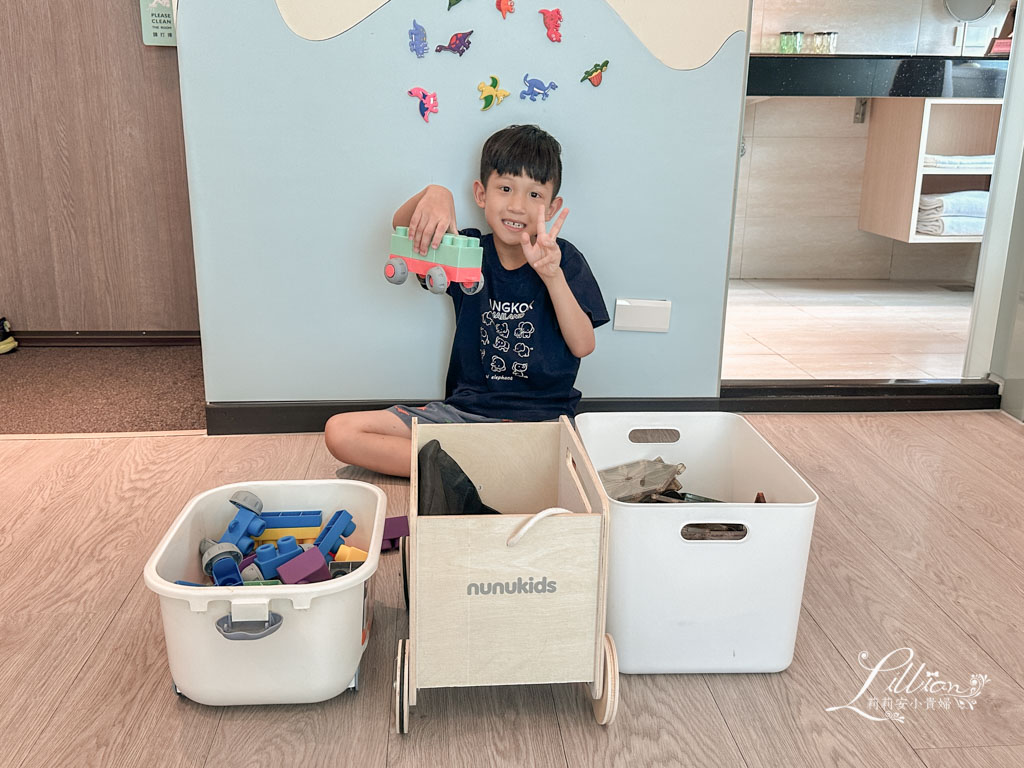 嘉義里亞行旅, 嘉義親子飯店, 嘉義親子民宿, 嘉義市親子飯店, 嘉義親子飯店推薦, 嘉義親子住宿推薦, 嘉義親子旅館, 嘉義親子住宿, 嘉義親子住宿推薦, 親子旅遊, 嘉義文化夜市附近住宿, 嘉義溜滑梯飯店