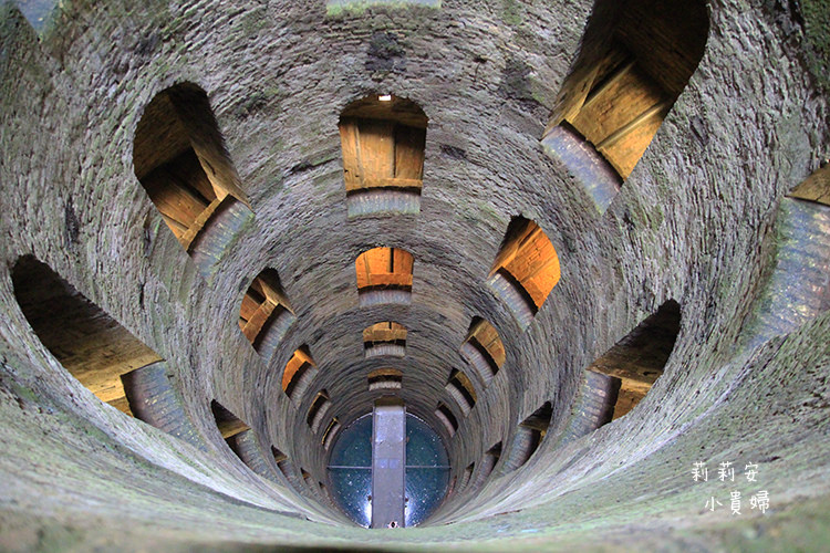 Civita di Bagnoregio,orvieto,Orvieto Pozzo di San Patrizio,Orvieto必遊景點,Orvieto攻略,Orvieto旅遊,Orvieto景點推薦,Orvieto聖派翠克井,Orvieto自助旅行,Orvieto自助游,Orvieto自助行程,Orvieto行程,Orvieto行程規劃,Orvieto親子自助旅行,奧爾維耶托Orvieto,意大利,托斯卡尼周圍景點,旅行,羅馬,羅馬周圍景點,義大利,義大利Orvieto,義大利天空之城,義大利自助旅行,義大利自由行,義大利親子自助旅行 @莉莉安小貴婦旅行札記